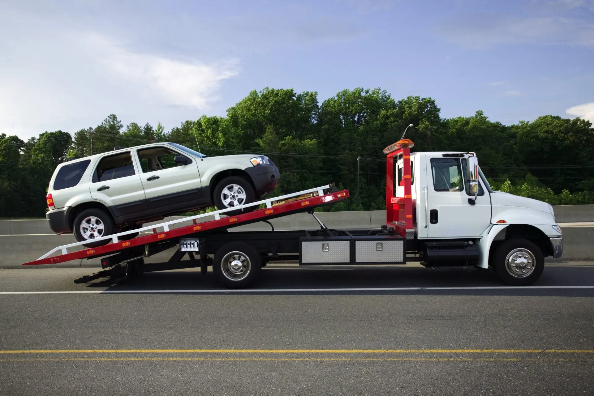 flatbed towing in Montgomery, AL